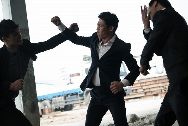 「鍵泥棒のメソッド」が原案の韓国映画「ラッキー」、8月に日本公開決定 - 画像2