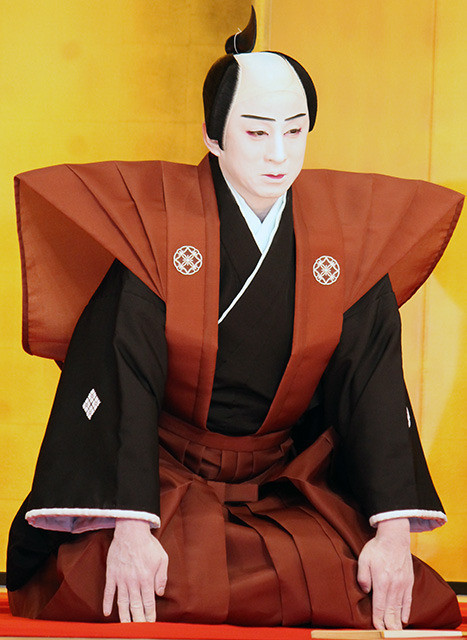 高麗屋親子三代、歌舞伎座で初の襲名口上写真に幸四郎も感慨「うれしゅうございます」