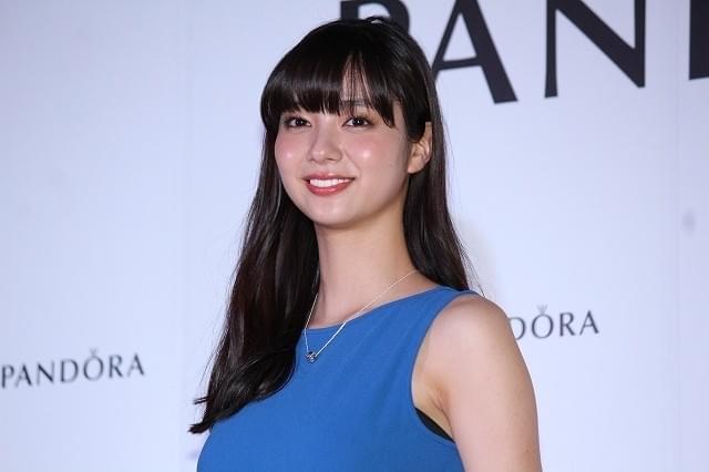 新川優愛、仕事に追われて女子力喪失!?休日は“地味路線”まっしぐら