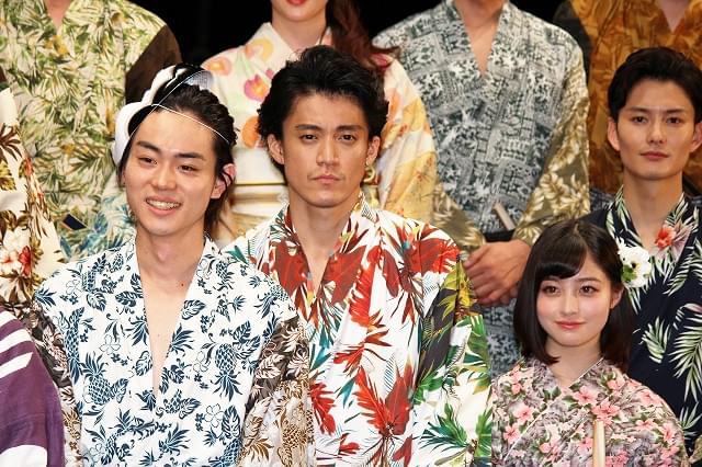 小栗旬＆菅田将暉、中村勘九郎の“裸芸”に仰天「役者魂見せてもらった」