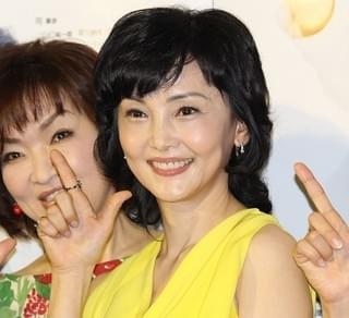 南果歩＆草刈民代＆清水ミチコ＆石野真子、共演ドラマで“女子会”謳歌