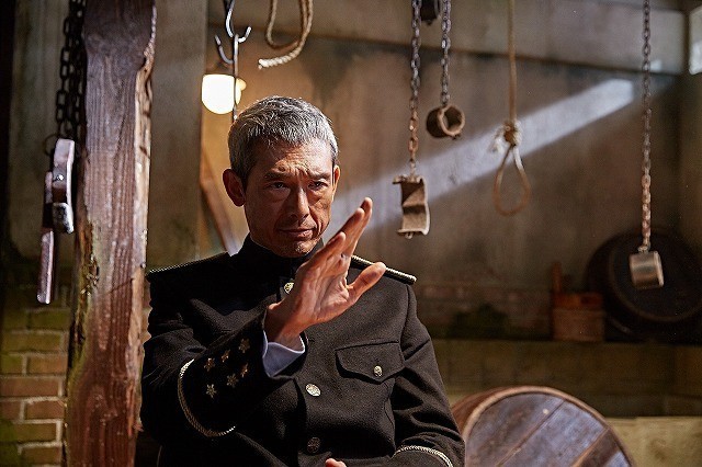 韓国映画「密偵」11月11日公開！ソン・ガンホ＆コン・ユが腹を探り合う場面写真も披露 - 画像8