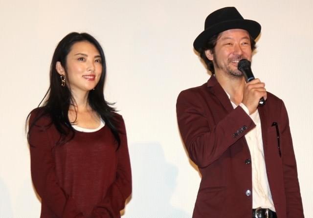 浅野忠信“ダメ夫”に共感し“妻”田中麗奈に平謝り「すみません奥さん」