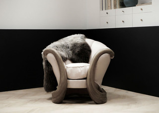 史上最高額28億円で落札された椅子とは…　イヴ・サンローラン＆ピエール・ベルジェの世紀のオークションシーン
