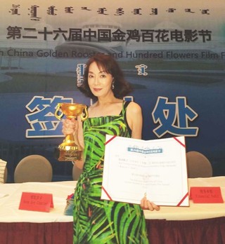 「カノン」中国金鶏百花映画祭で3冠、「おくりびと」以来の快挙