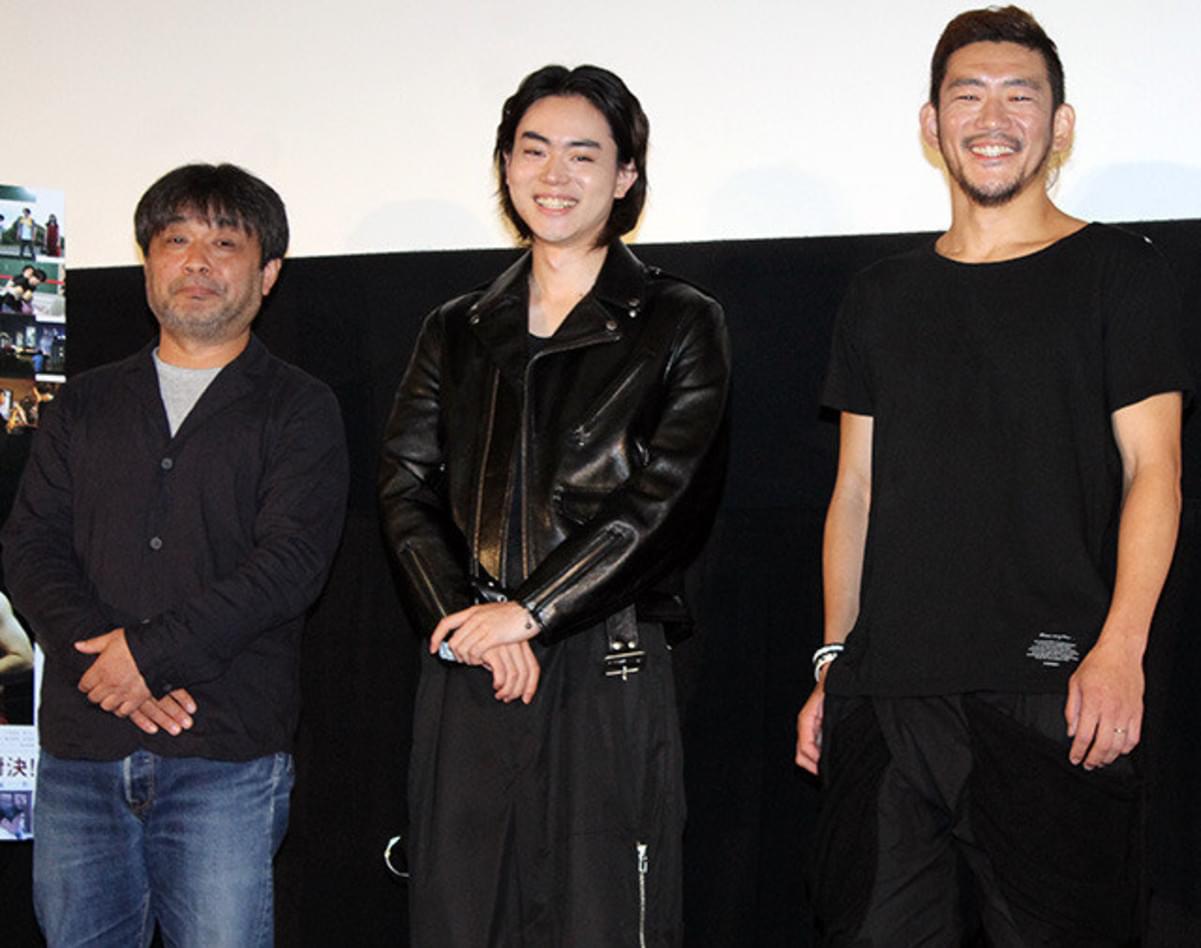 菅田将暉 過酷ボクシングで 人を超えた お尻で主題歌アーティストも魅了 映画ニュース 映画 Com