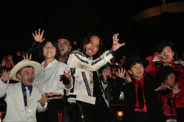 ケント・モリ「マイケル・ジャクソン スリラー3D」日本初上映をキレキレダンスで祝福 - 画像3
