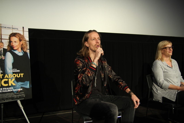 俳優のフレドリック・ワーグナー（左）とプロデューサーのベッティーナ・ブロケンパー