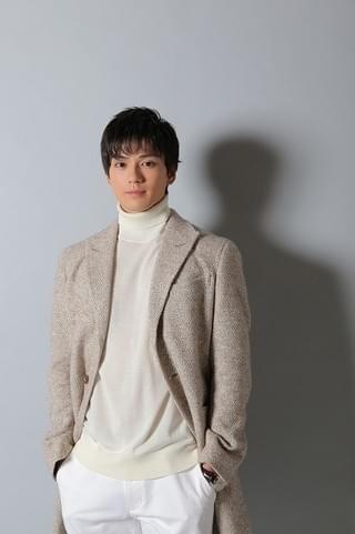 “完璧紳士の御曹司”新田真剣佑「トドメの接吻」主演・山崎賢人の恋敵に！