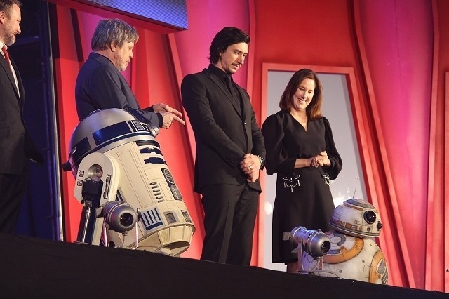 マーク・ハミル＆R2-D2のハグにファン1000人歓喜！「SW」新作引っさげ豪華メンバー来日 - 画像10
