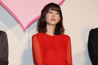 桐谷美玲“宝”となった主演作封切りに満面の笑み 斉藤由貴は眼福発言