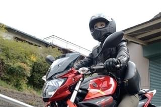 壇蜜、バイク運転姿初披露！「星めぐりの町」場面写真一挙公開