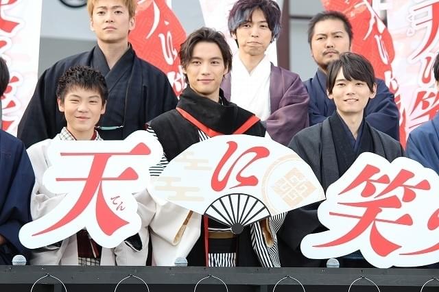 福士蒼汰「曇天に笑う」撮影で重症… 骨にヒビ入るも「動きに問題なかった」