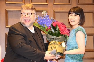 「シェイプ・オブ・ウォーター」デル・トロ監督、菊地凛子との再会に喜び爆発