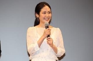 阿部純子、内山高志の“パワー1％”クロスカウンターに大興奮！