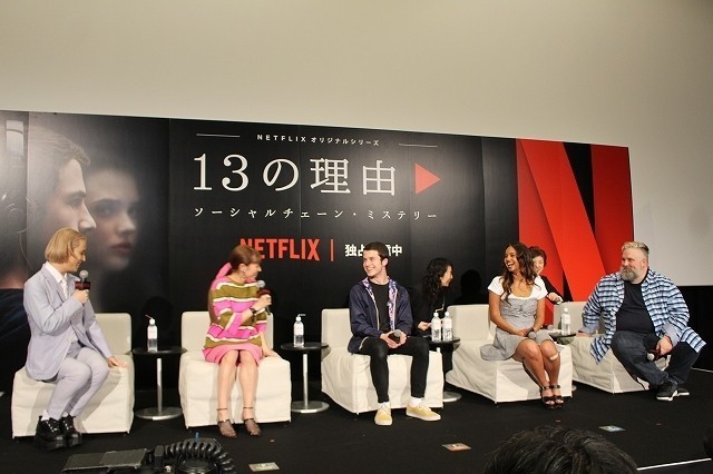 Netflix「13の理由」キャストが初来日！東京観光を満喫