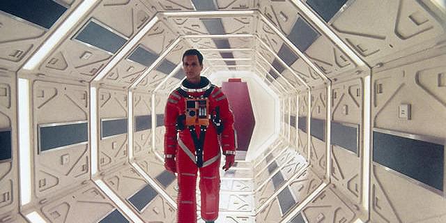 クリストファー・ノーラン監督「2001年宇宙の旅」70ミリフィルム版を監修 : 映画ニュース - 映画.com