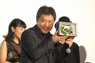 「万引き家族」は納豆ごはん!? 樹木希林は松岡茉優の“恋人”を酷評