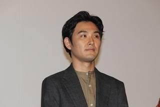 松田龍平、将棋の実力上がったものの「伸び悩んでいる」 新井浩文は“最弱”を暴露