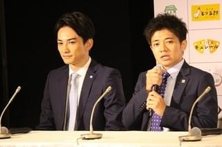 仲村トオル“社長”が就任会見 「我が社は追い詰められています！」と吠える