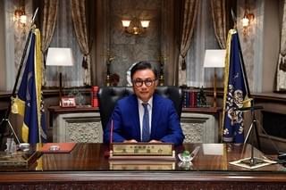 セットで意気込みを語った三谷幸喜監督「記憶にございません!」