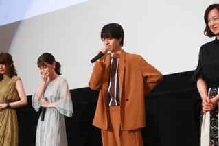 「キミスイ」アニメ版公開 声優挑戦の高杉真宙が涙…