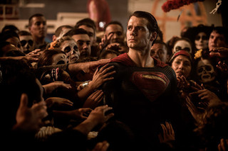 “スーパーマン”ヘンリー・カビル、DCユニバースから離脱