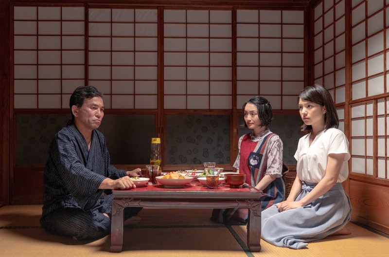 川島海荷主演、一本の箒を通して心を通わせる家族を描いたショートフィルムが全編配信