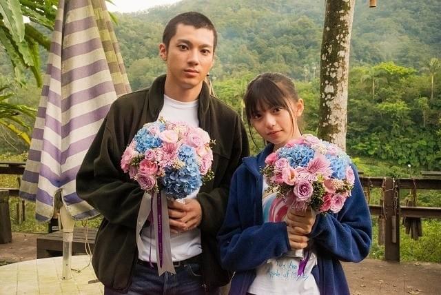 山田裕貴＆齋藤飛鳥が感涙！「あの頃、君を追いかけた」クランクアップの瞬間とらえた映像公開