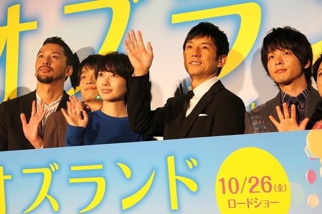 西島秀俊、岡山天音の“真顔”が笑いのツボ!?