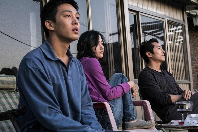 村上春樹「納屋を焼く」韓国で映画化　イ・チャンドン監督作「バーニング」19年2月公開