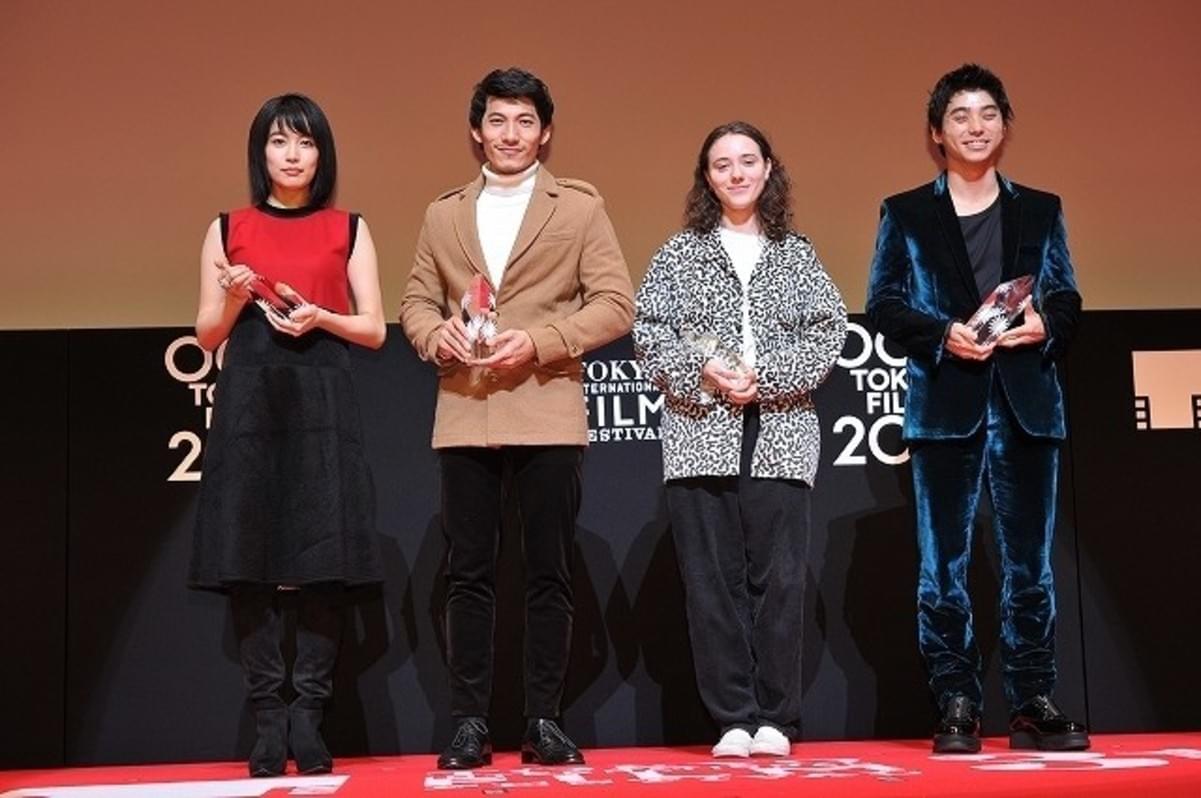 名演小劇場 Meien Cine Salon 早耳情報 3月14日 土 ｿﾝ ﾗﾝの響き 2018 ﾍﾞﾄﾅﾑ 102分 孤独なふたつの魂が交差する 80年代のｻｲｺﾞﾝ 現 ﾎｰﾁﾐﾝ市 取り立て屋ﾕﾝは ﾍﾞﾄﾅﾑの伝統歌舞劇 ｶｲﾙｵﾝ の花形役者ﾘﾝ ﾌﾝと出会う ふたりは初めは反発し合っ