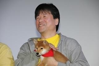 佐藤二朗が問題発言!? 柴犬と10年連れ添うも「犬に興味がない」