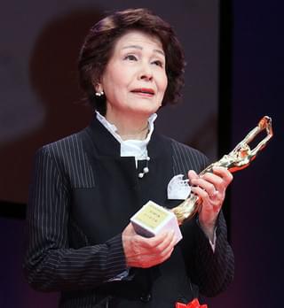 柄本佑、母・角替和枝さんに捧ぐ夫婦同時主演賞「絶対喜んでくれるはず」