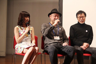 平田満主演「家族マニュアル」を手掛けた内田英治監督、“映画の街”豊橋に「感動しました」