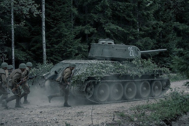 フィンランド映画史上最大の製作費＆大ヒット！“規格外”の戦争映画、予告編公開 - 画像2