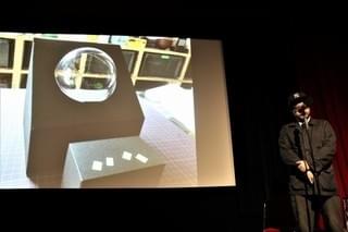 新海誠監督コラボVR映像に用いる球体スクリーン「ルパン三世 カリオストロの城」