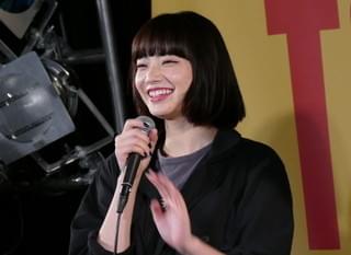 小松菜奈＆門脇麦「ハルレオ」がCDデビュー！ タワレコ渋谷でファンと合唱