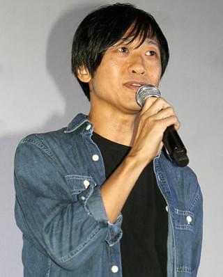 井浦新「裸のイメージしかないかもしれませんが」俳優・アキラ100％を絶賛