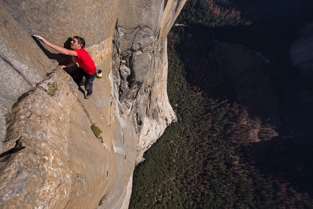 世界屈指の断崖絶壁を生死をかけて登る…オスカー受賞ドキュメント「フリーソロ」予告編 - 画像5