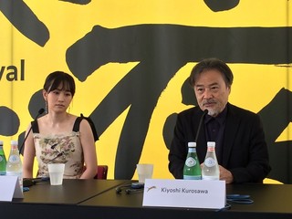 黒沢清＆前田敦子「旅のおわり世界のはじまり」ロカルノ上映で8000人が喝采「感無量です」