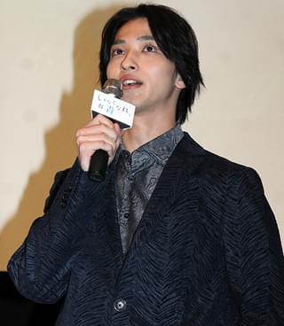 横浜流星、サプライズ誕生日に新たな誓い「ひとつずつ力をつけていきたい」