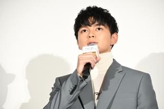 片寄涼太、鼻かじキスは橋本環奈に内緒だった！