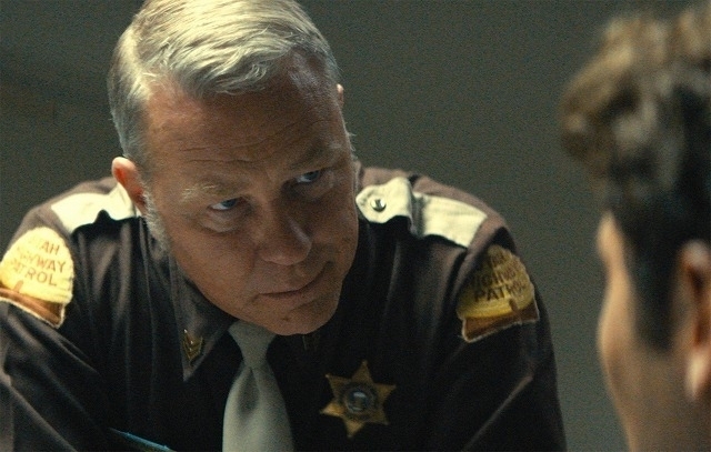 テッド バンディ にメタリカのあの人が出演 敏腕警察官役で存在感放つ 映画ニュース 映画 Com