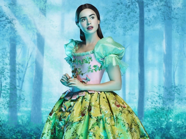 映画『白雪姫と鏡の女王』（ターセム・シン監督、2012年）衣装デザイン