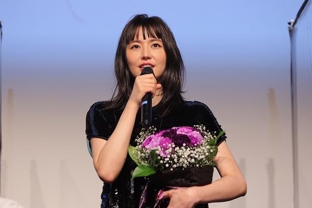 長澤まさみ、リモート舞台挨拶は「新鮮」 難役への複雑な心境も明かす