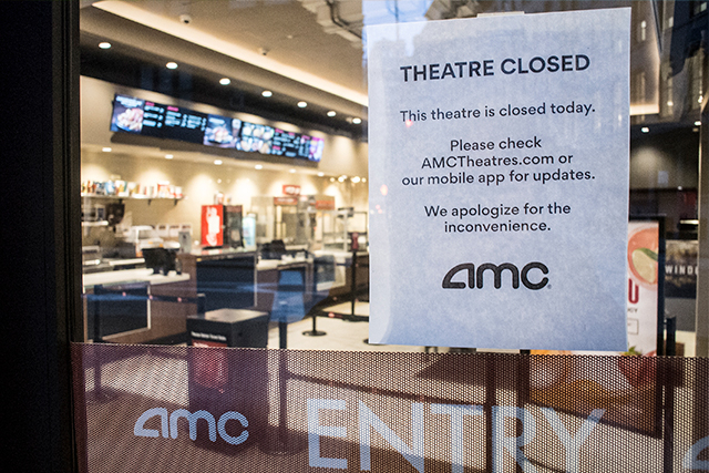 10月23日からニューヨーク市以外の映画館の営業再開を許可