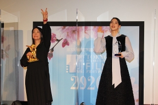 第33回東京国際映画祭観客賞は「私をくいとめて」 のん「この賞を大切に受け止めたい」