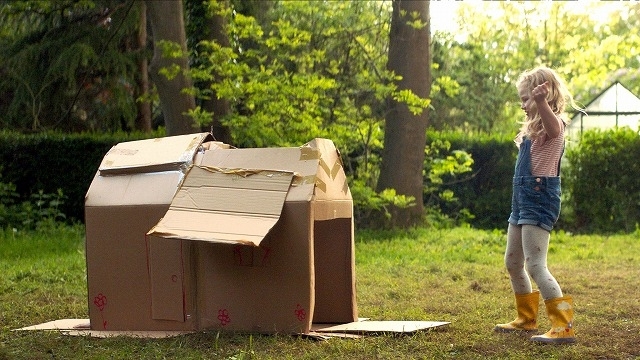 住む場所をなくしたシングルマザーとふたりの娘が家を建てる 「サンドラの小さな家」予告＆キービジュアル - 画像4