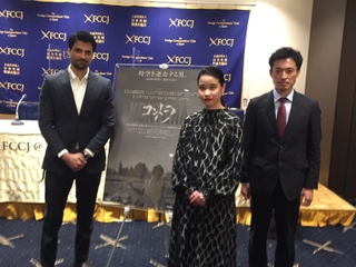「大林賞」を受賞、インド出身の監督が日本で撮り上げた「コントラ」 後ろ向きに歩く男の正体は…？